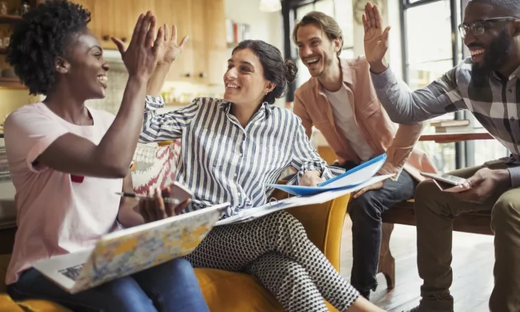 Dag tegen Racisme: Femma Wereldvrouwen wil actieve rol spelen om racisme te bestrijden Dag tegen Racisme: Femma Wereldvrouwen wil actieve rol spelen om racisme te bestrijden